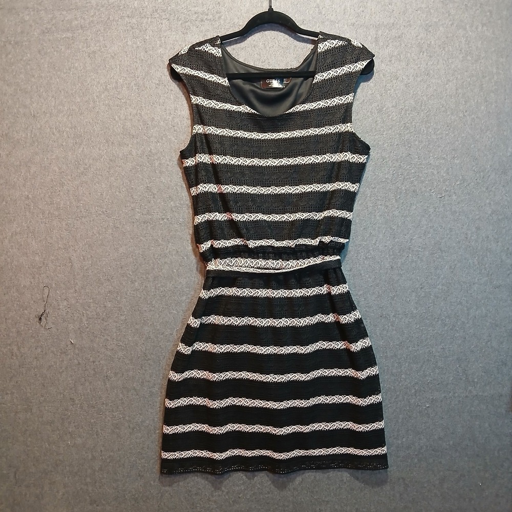 GUESS Black Gray Skater Dress Sz 10 grunge chic versatile vacation indie sleaze